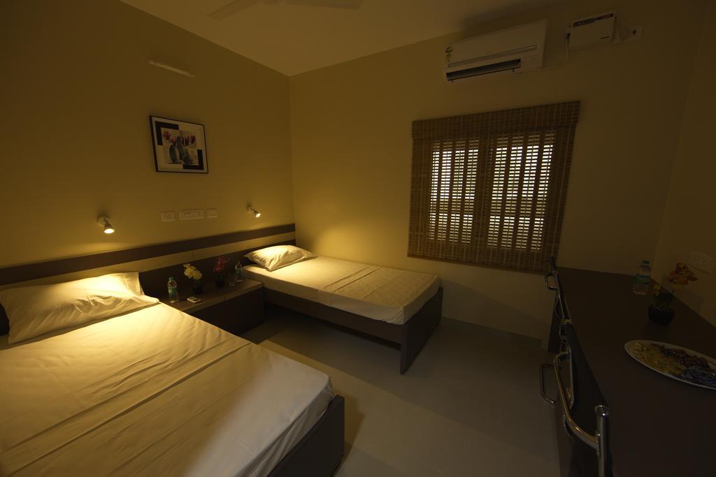 Pearl Guest House Ченнаї Номер фото